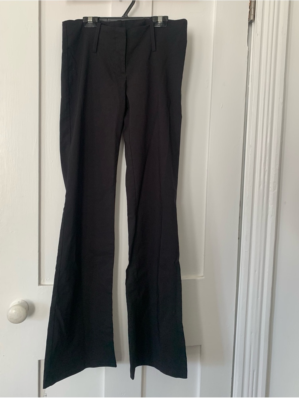Low-waisted Flair Pant